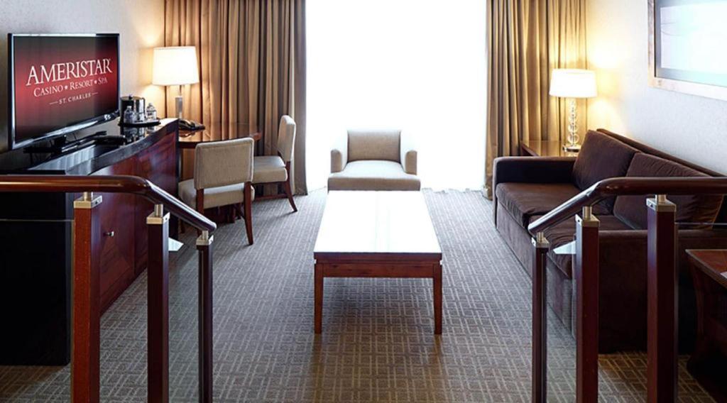 Ameristar Casino Resort Spa St. Charles Saint Charles Exterior photo